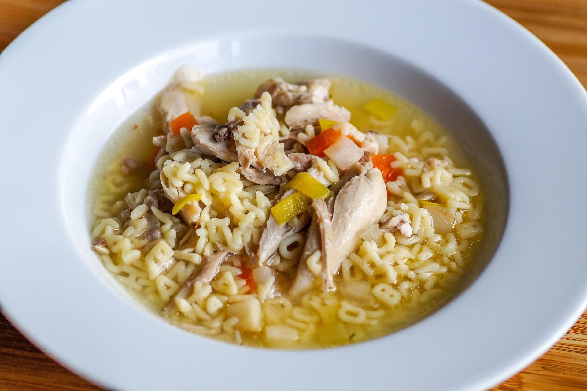 Soupe poulet et nouilles